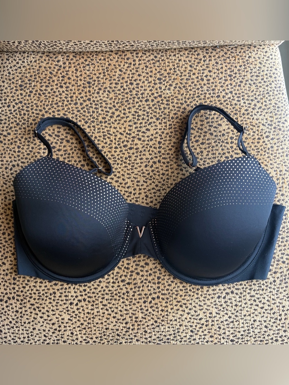 Victoria’s Secret Black & Rose Gold Bra